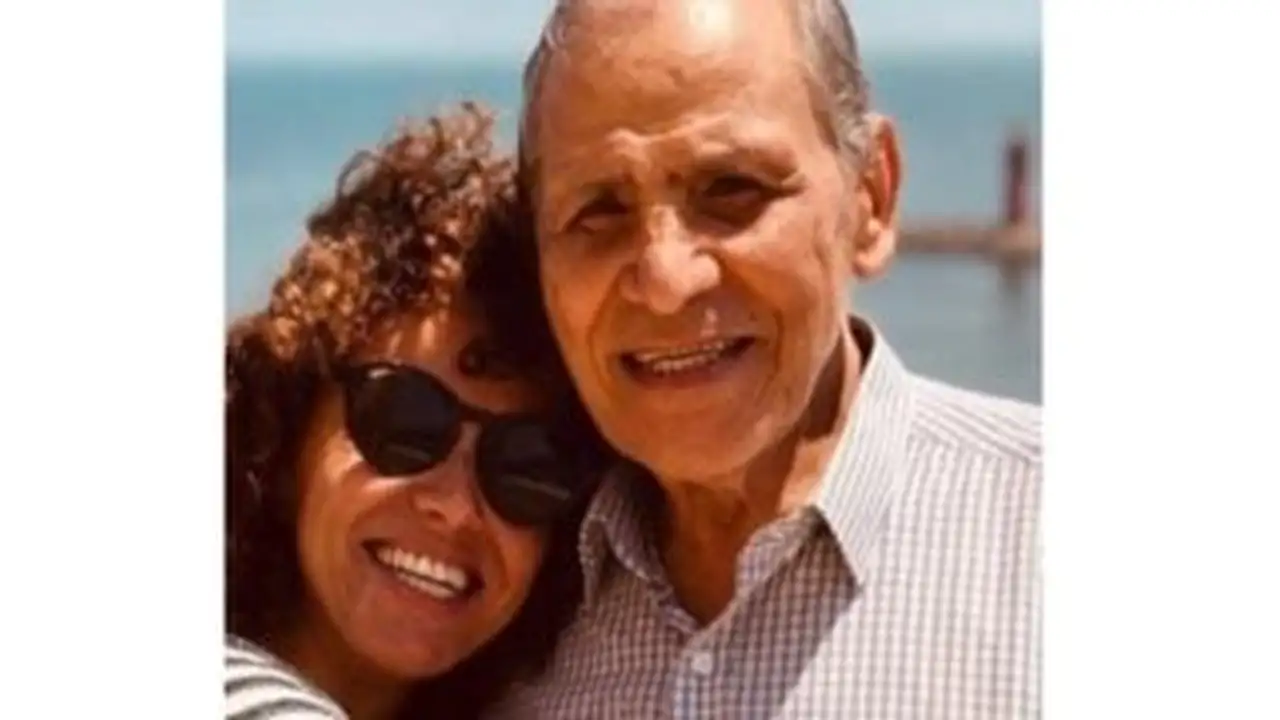 رحيل والد علا رشدي.. تفاصيل الجنازة وموعد العزاء لوالد حما الفنان أحمد داوود